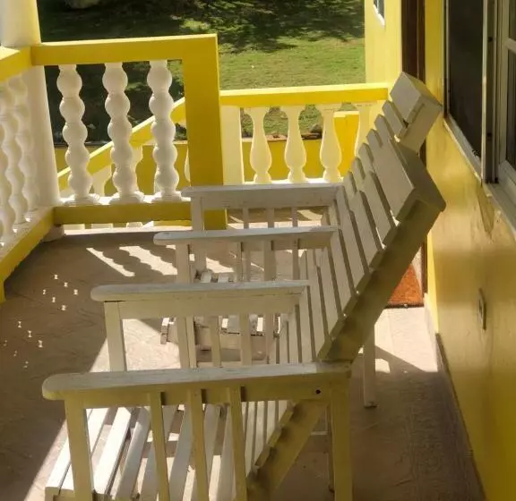 پانسیون Pura Vida Jamaica