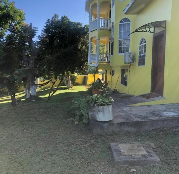 پانسیون Pura Vida Jamaica