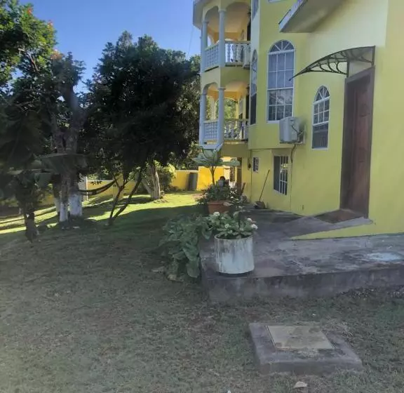 پانسیون Pura Vida Jamaica