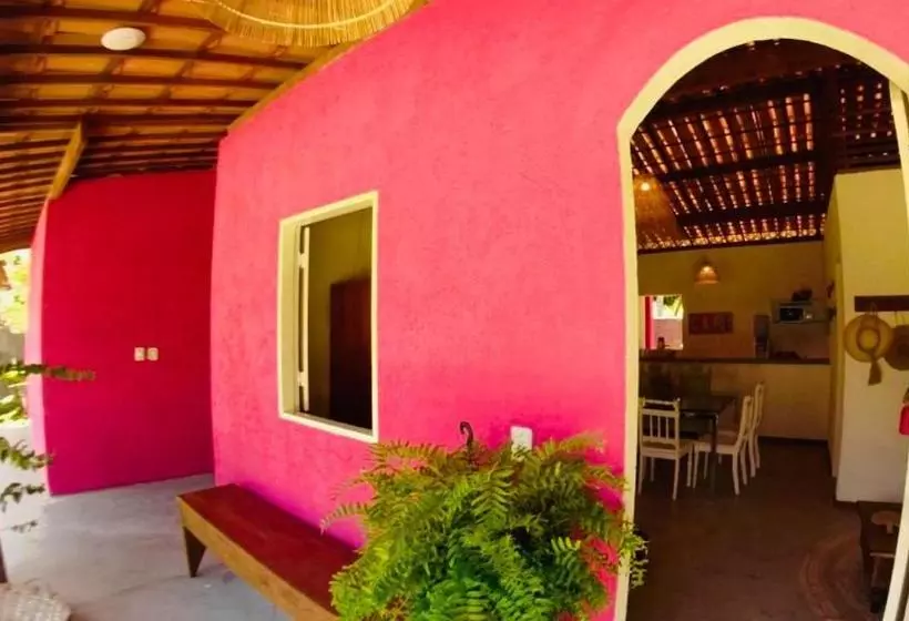 Majatalo Quadrado Pousada