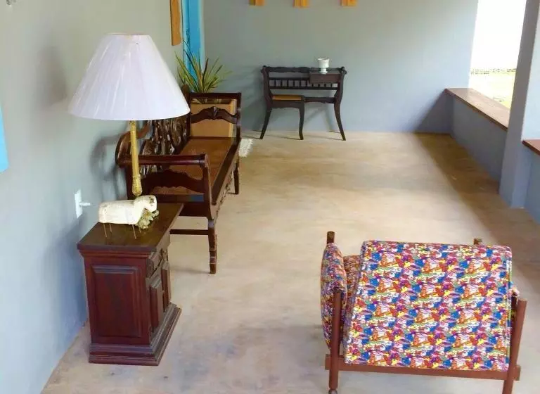 Majatalo Quadrado Pousada