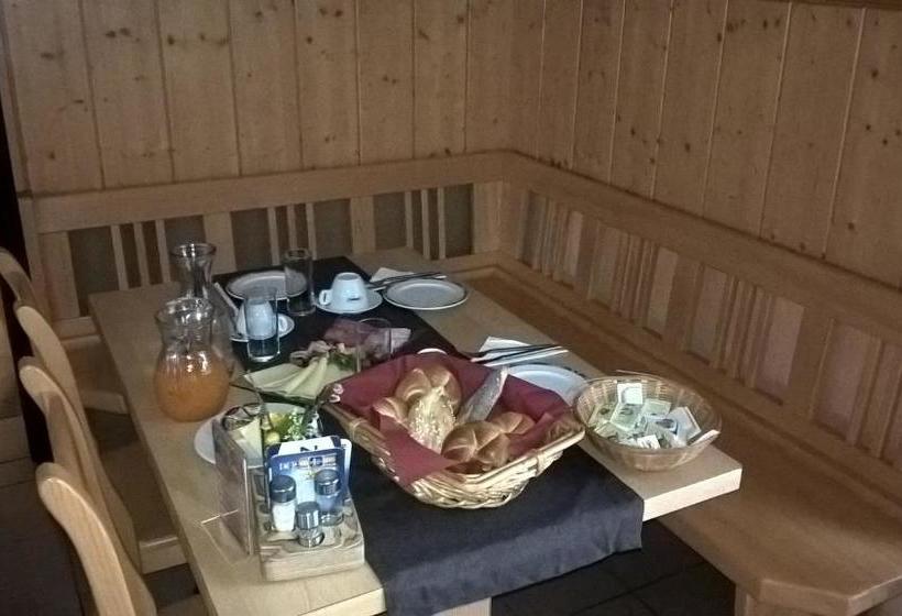 Общежитие Harmonie Stüberl