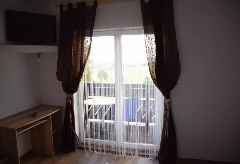 ユースホステル Harmonie Stüberl