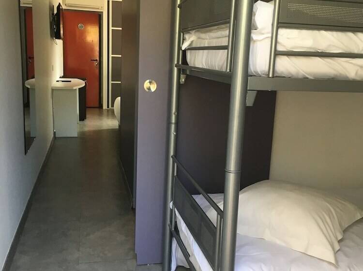 בית מלון כפרי Les Alcyons