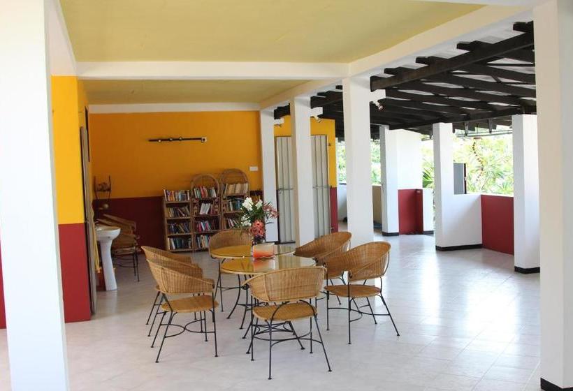 Pension (Hôtel basse catégorie) Aprima