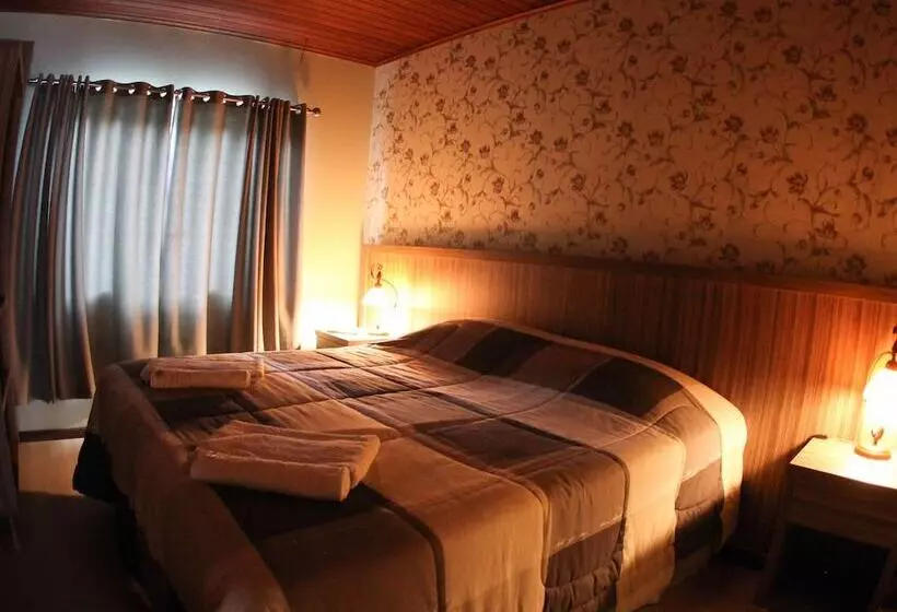 ペンション Eco Hotel Bouganville