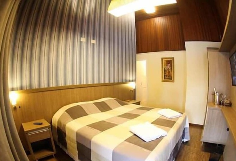 ペンション Eco Hotel Bouganville