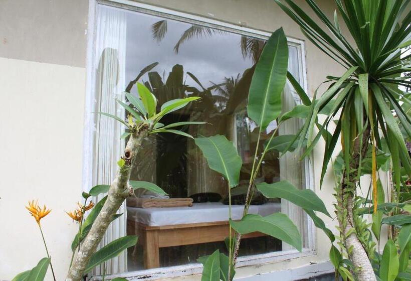 膳宿费 Pondok Tepi Sungai