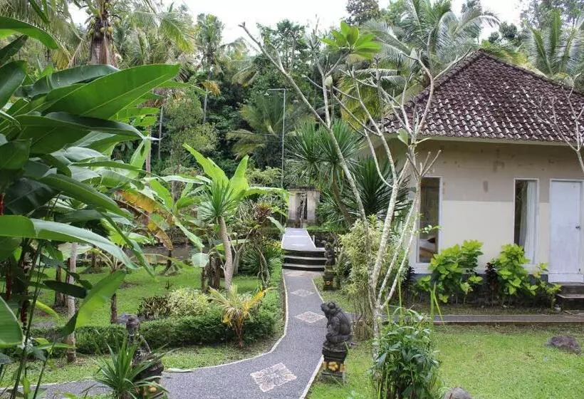 Majatalo Pondok Tepi Sungai