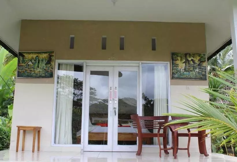 Majatalo Pondok Tepi Sungai