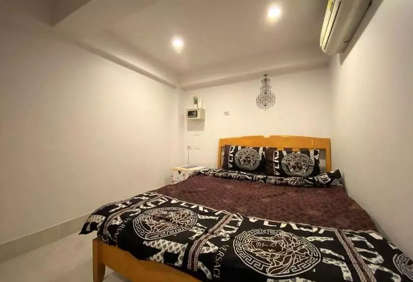 پانسیون Som Guesthouse