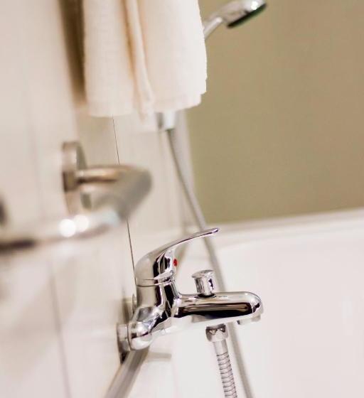 פנסיון @the Villa Guest House