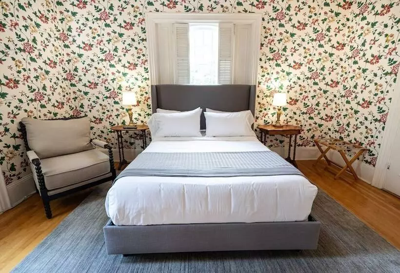 ユースホステル Homeport Inn And Tavern