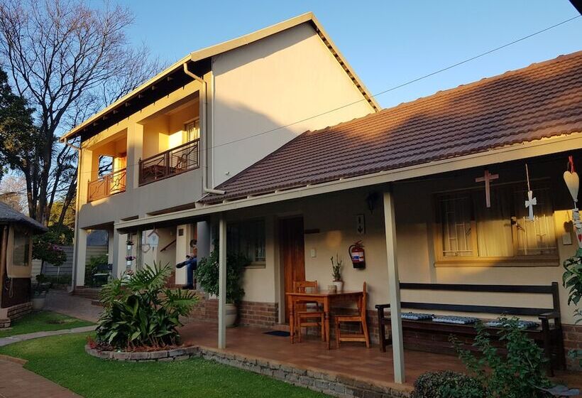 펜션 Aandbloem Guest House