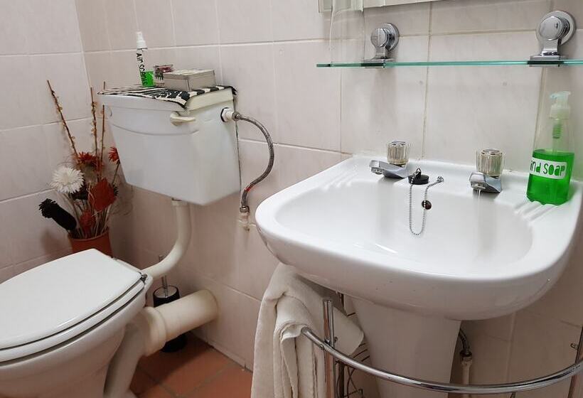 펜션 Aandbloem Guest House