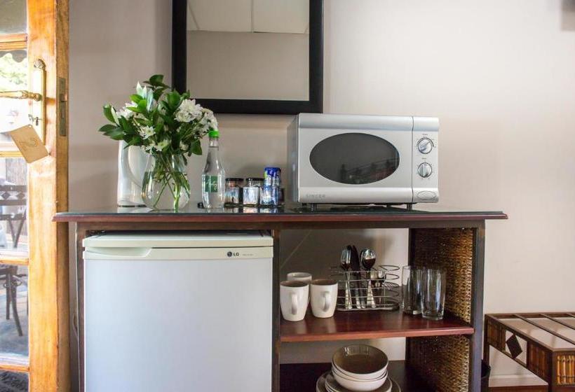 פנסיון Amity Guesthouse