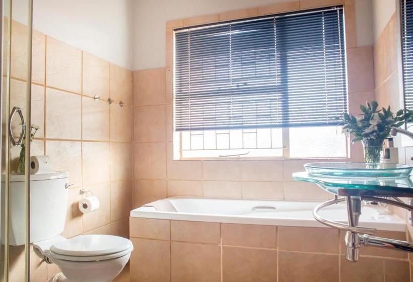 פנסיון Amity Guesthouse