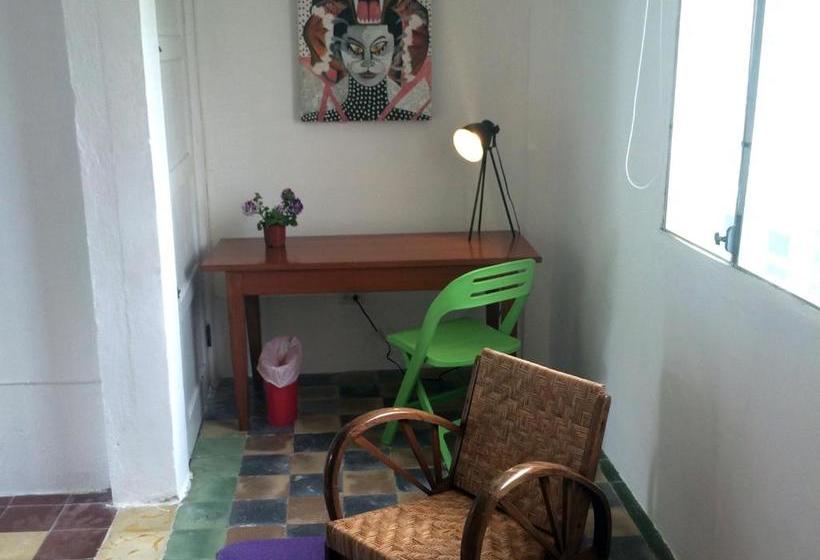 ペンション Casa Del Rayo Verde, Ito Solidario