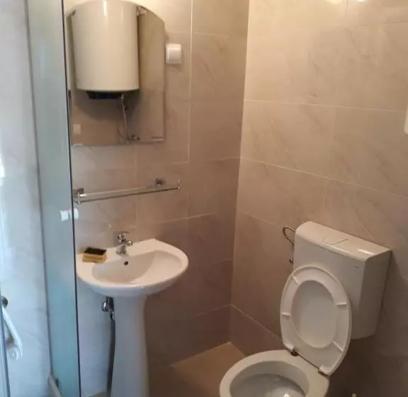 پانسیون Guest House Sandra
