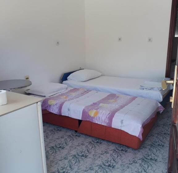 پانسیون Guest House Sandra