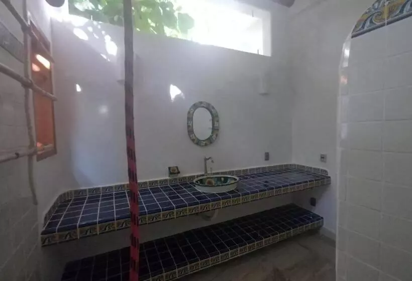 Retkeilymaja Bambú Ecocabañas