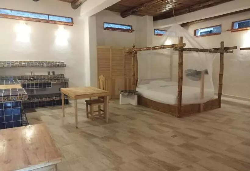 Retkeilymaja Bambú Ecocabañas