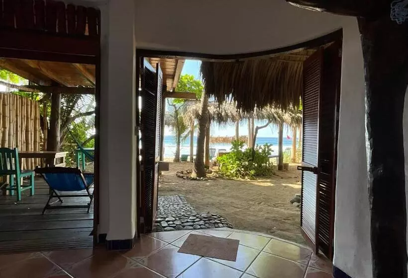 Retkeilymaja Bambú Ecocabañas