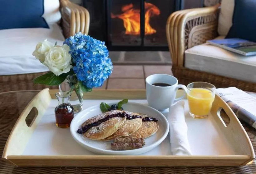 Aamiaismajoitus (B&B) Inn On The Sound