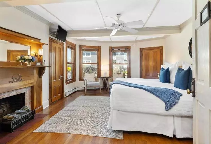 Aamiaismajoitus (B&B) Inn On The Sound