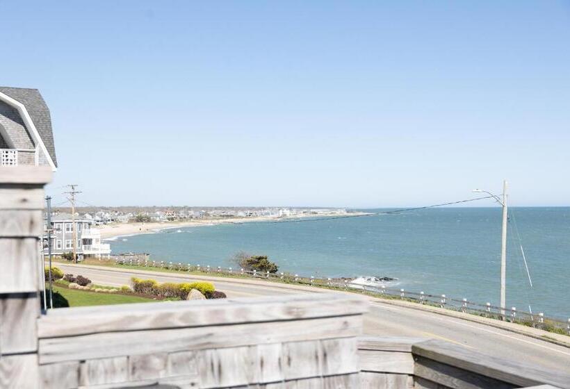 住宿加早餐  Inn On The Sound