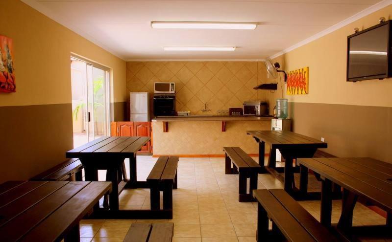 پانسیون Honey Bee Guesthouse