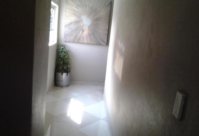 Pension Legacy Guest Lodge