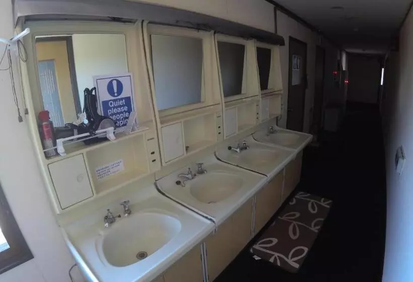 Majatalo P Dash Garden Backpackers