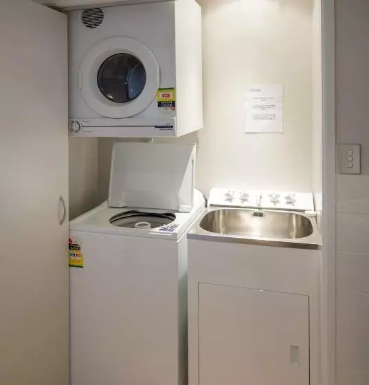 The Reef Beachfront Apartments