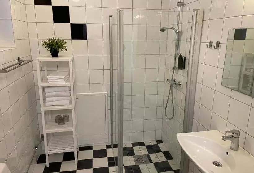 Retkeilymaja Rasta Bromölla