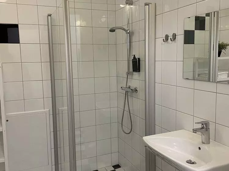 Retkeilymaja Rasta Bromölla