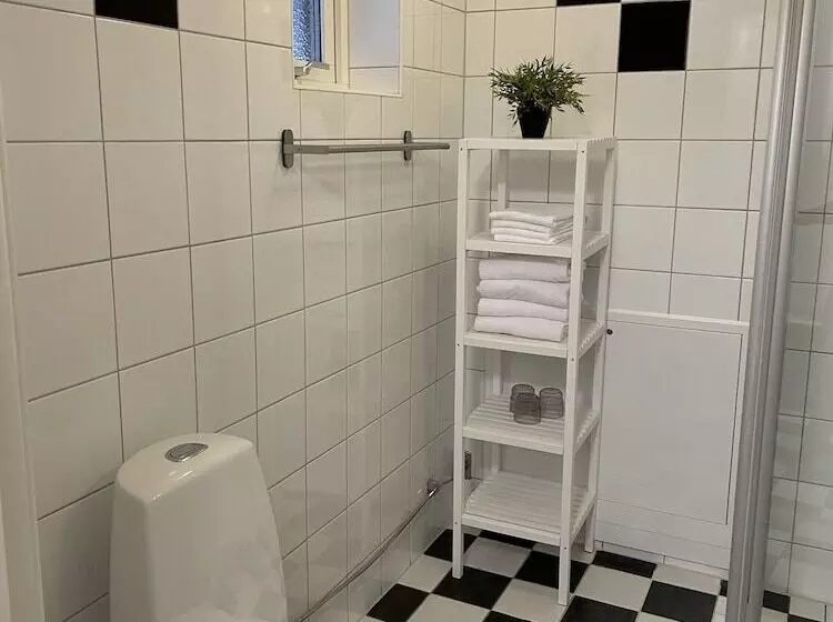 Retkeilymaja Rasta Bromölla