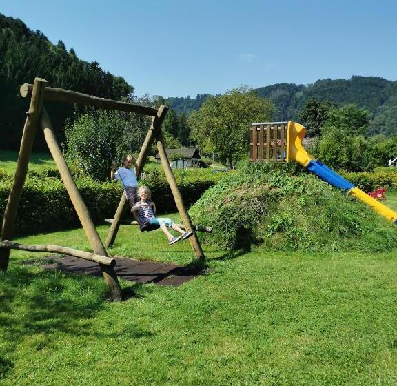 فندق صغير Gasthof Zum Heiligen Nikolaus