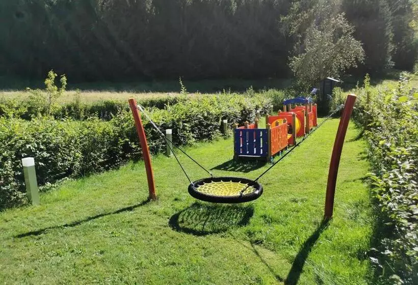 Retkeilymaja Gasthof Zum Heiligen Nikolaus