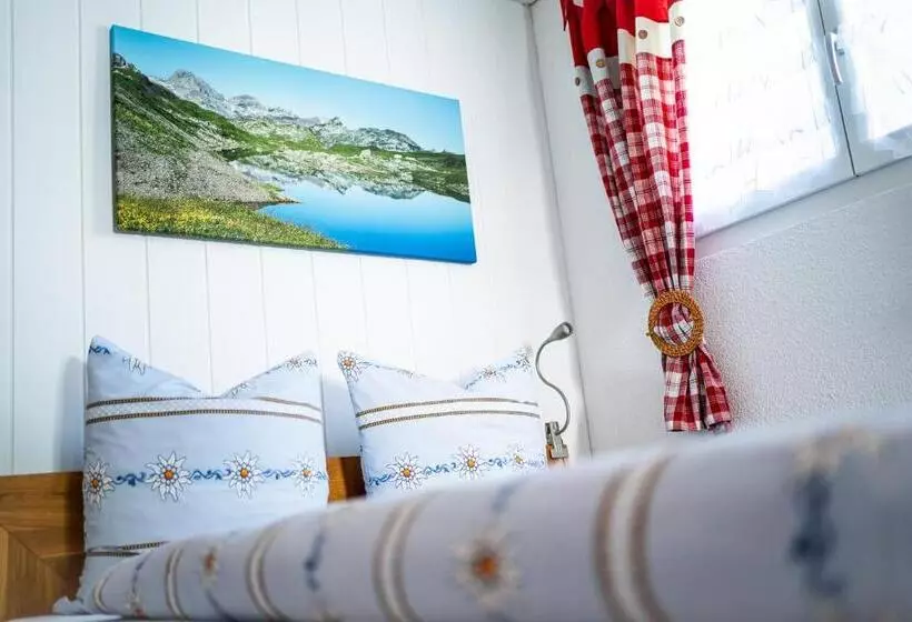 Aamiaismajoitus (B&B) Bnbetschart