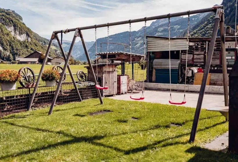 Aamiaismajoitus (B&B) Bnbetschart