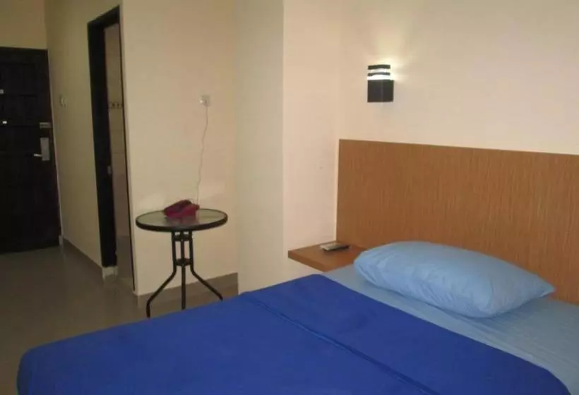 ペンション Guest House Remaja