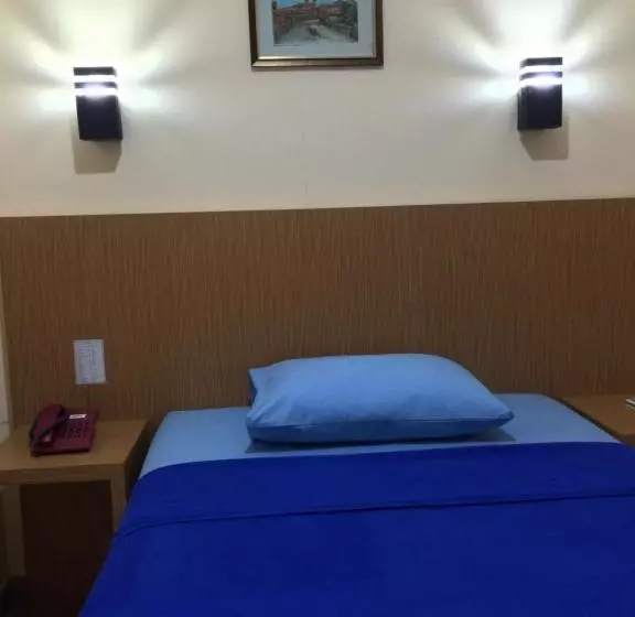 ペンション Guest House Remaja