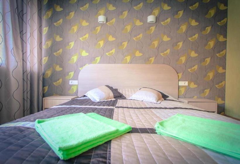 Pension (Hôtel basse catégorie) Silvana