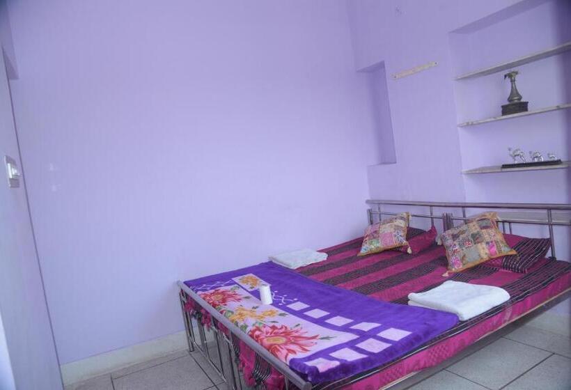 Pensão Sunshine Guest House & Restaurant