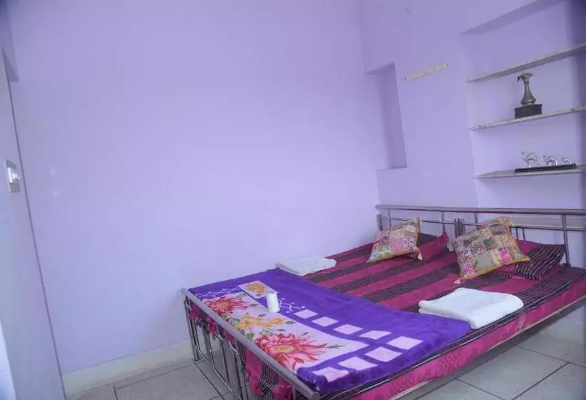 پانسیون Sunshine Guest House & Restaurant
