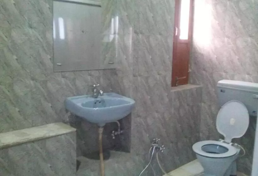 پانسیون Sunshine Guest House & Restaurant