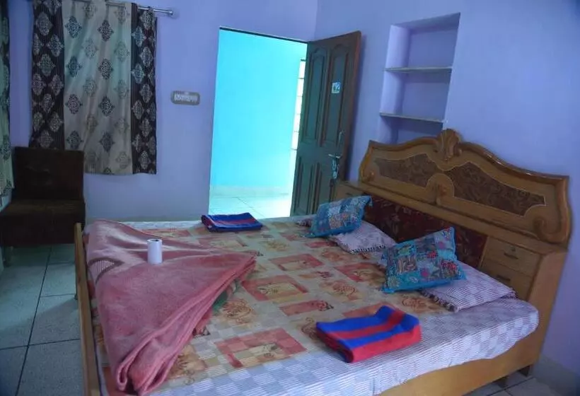 پانسیون Sunshine Guest House & Restaurant