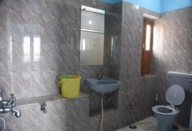پانسیون Sunshine Guest House & Restaurant
