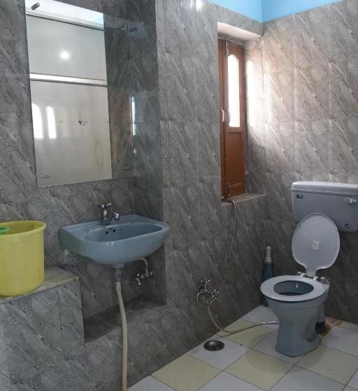 Pensão Sunshine Guest House & Restaurant